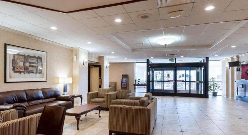 Quality Inn Windsor Mill Dış mekan fotoğraf
