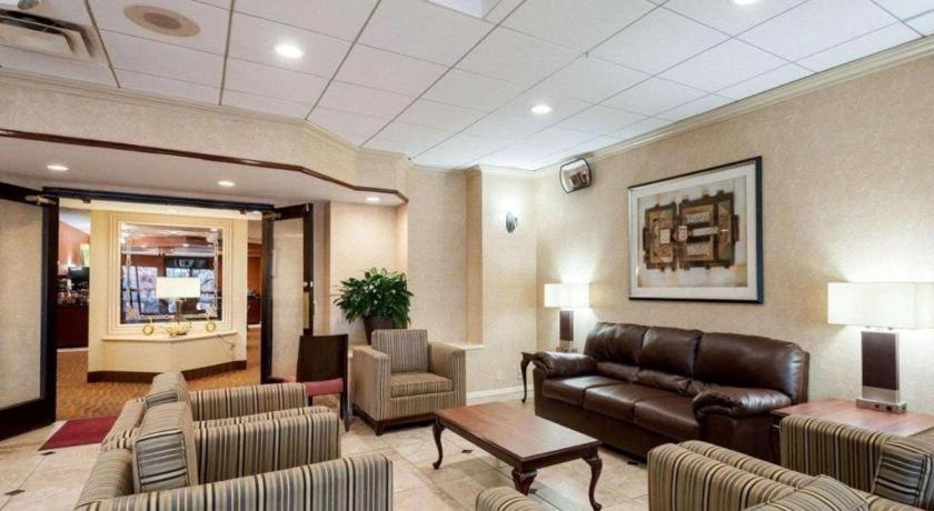 Quality Inn Windsor Mill Dış mekan fotoğraf
