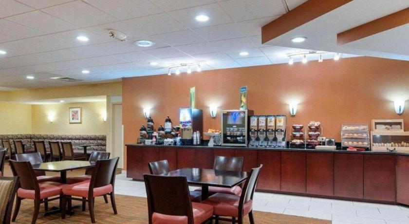 Quality Inn Windsor Mill Dış mekan fotoğraf