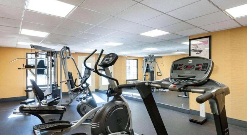 Quality Inn Windsor Mill Dış mekan fotoğraf