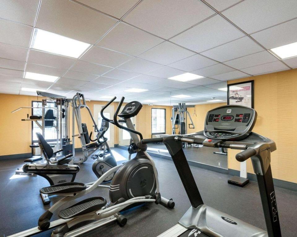 Quality Inn Windsor Mill Dış mekan fotoğraf