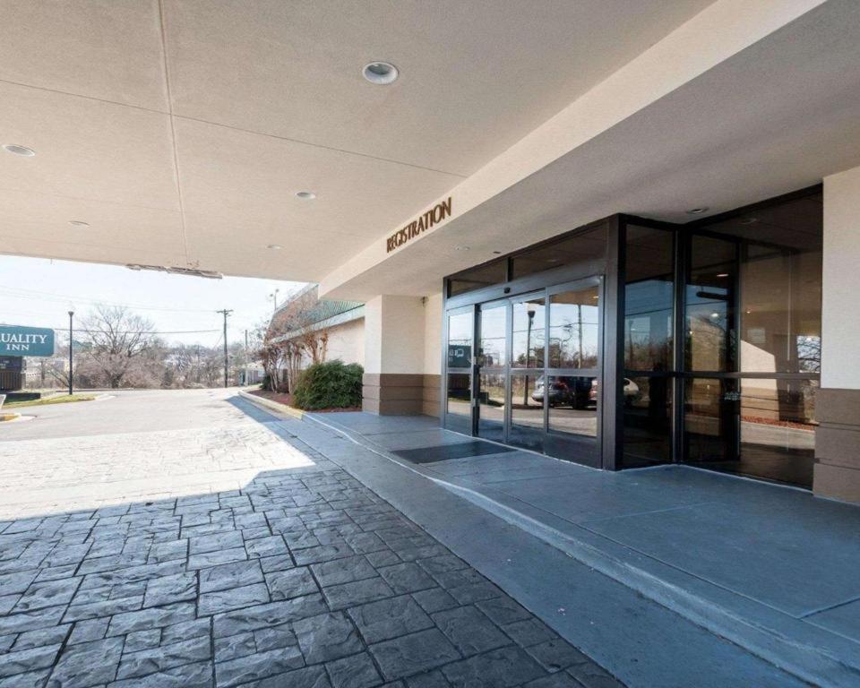 Quality Inn Windsor Mill Dış mekan fotoğraf